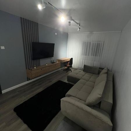 The Urban Hub 2 Apartment Iasi Exterior foto